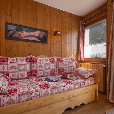 Sainte-foy-l'argentiere Sleeps 4 Pool Chamonix